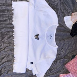 holister baby tee with butterfly